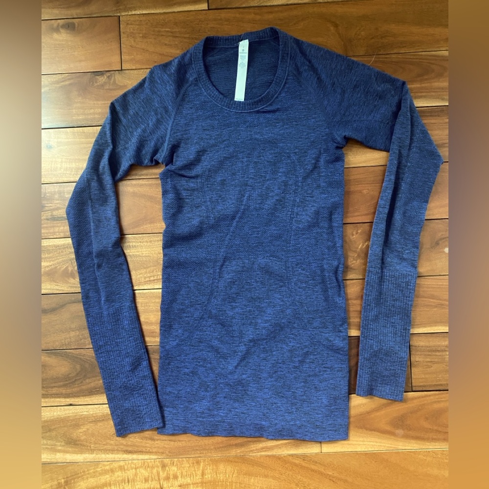 Lululemon long sleeve swiftly tech shirt